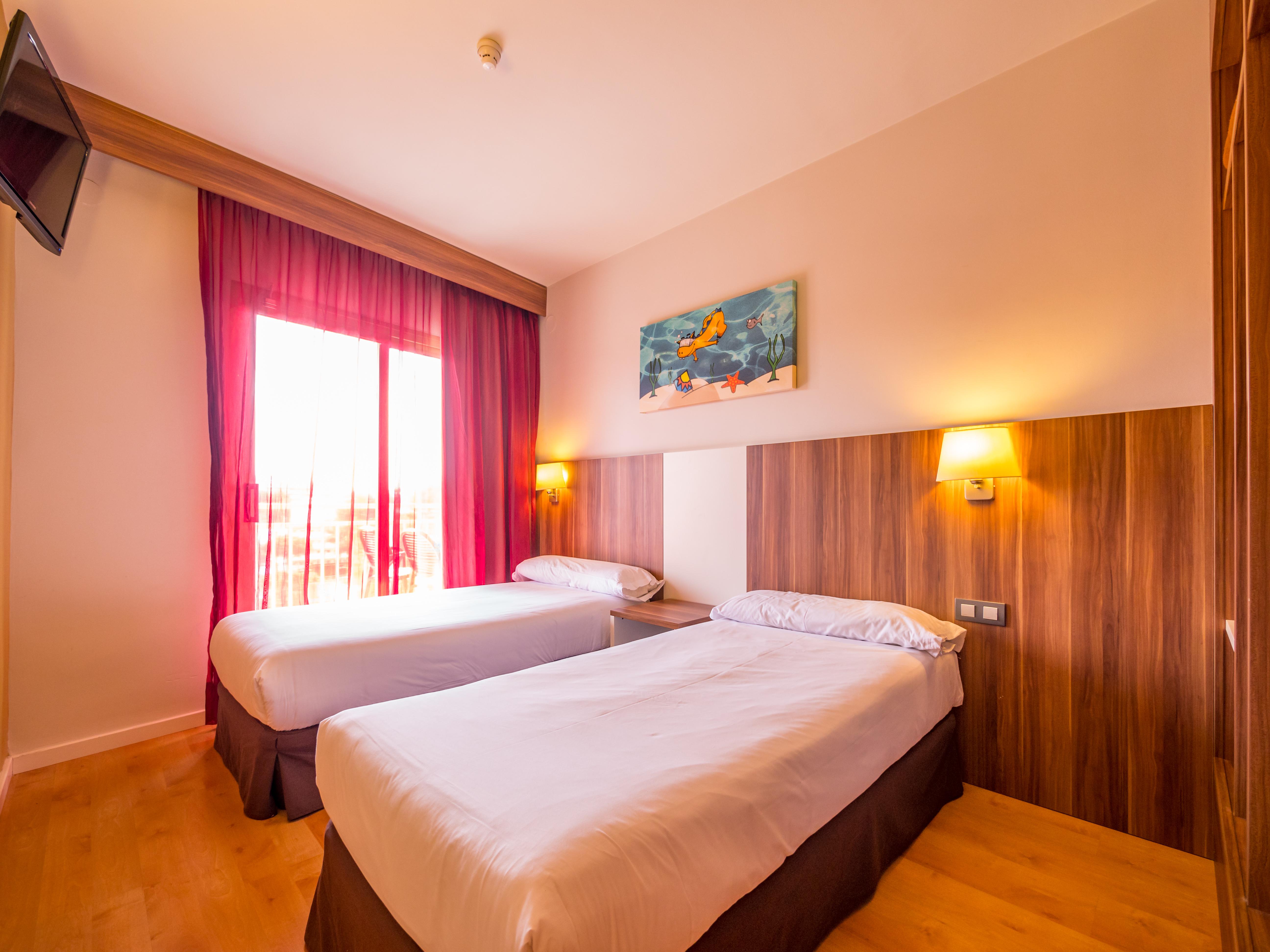 Golden Avenida Family Suites 4* Salou Exterior foto